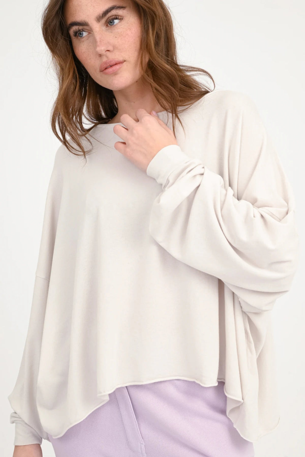 LOVE JOY VICTORY Shirt Momo stone