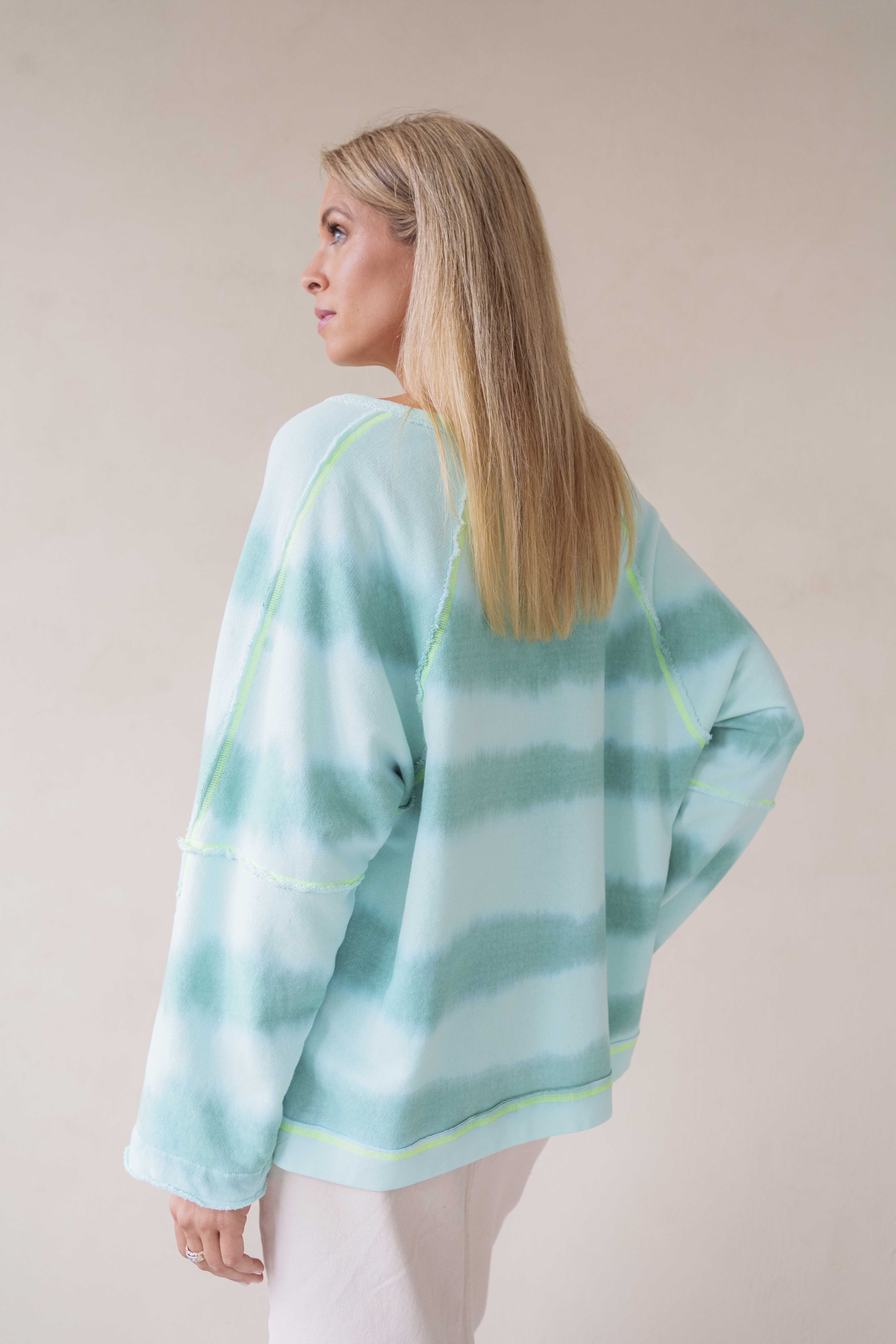 YIPPIE HIPPIE Sweatshirt S50-519