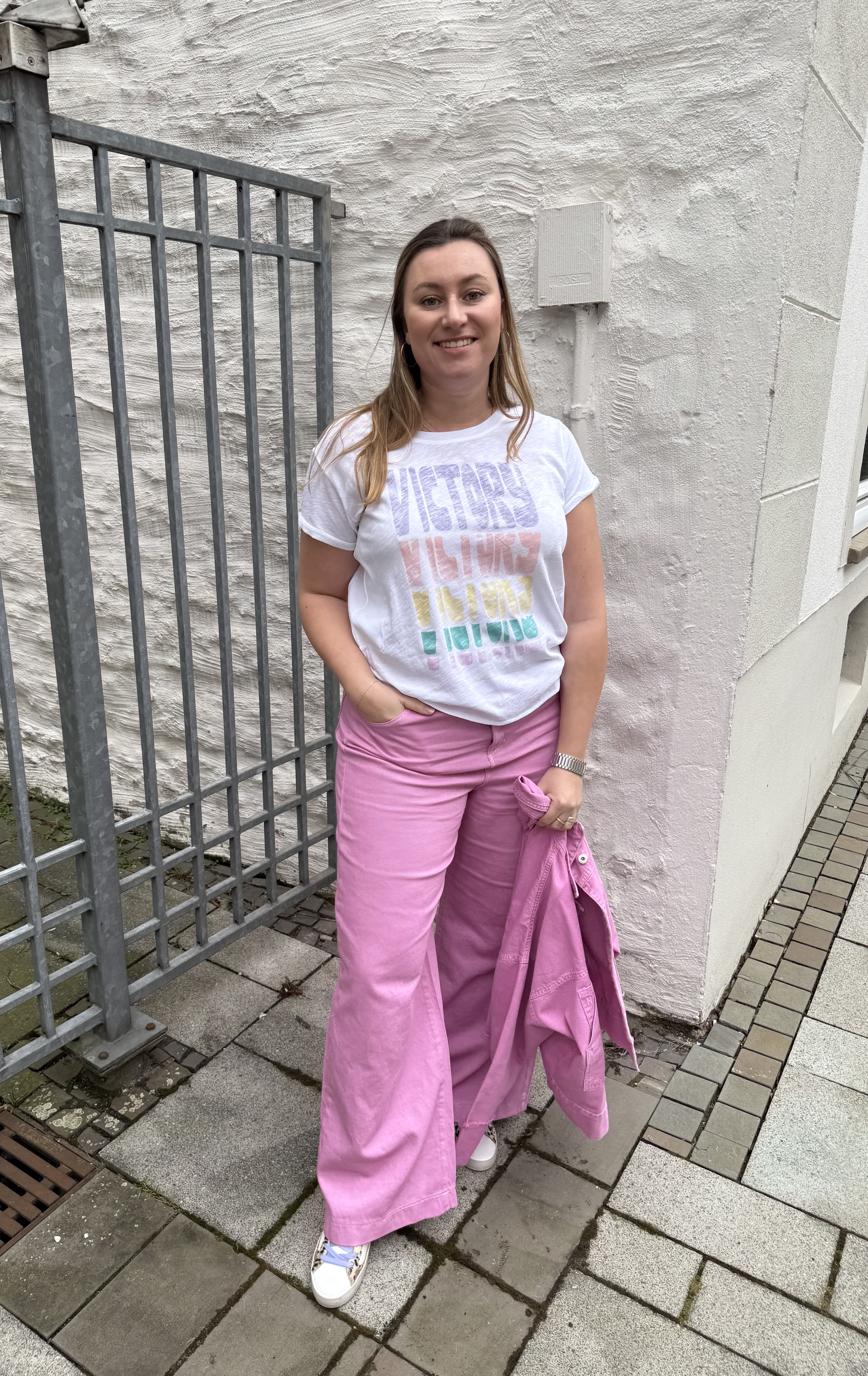 LOVE JOY VICTORY T-Shirt Rundhals-Ausschnitt Lily 157-199P